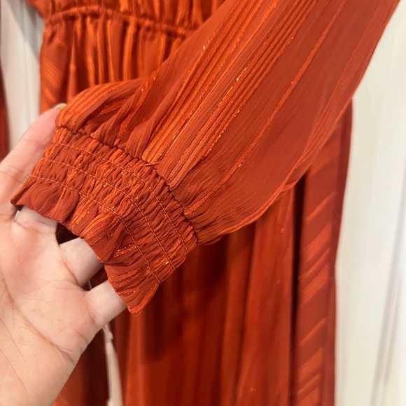 NANETTE NANETTE LEPORE
Women's Smocked Handkerchief Hem Midi Dress Size 6 NWT - Picture 4 of 12